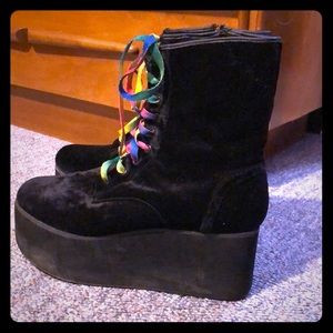 YRU Goth Velvet Platform Rainbow laces Boots